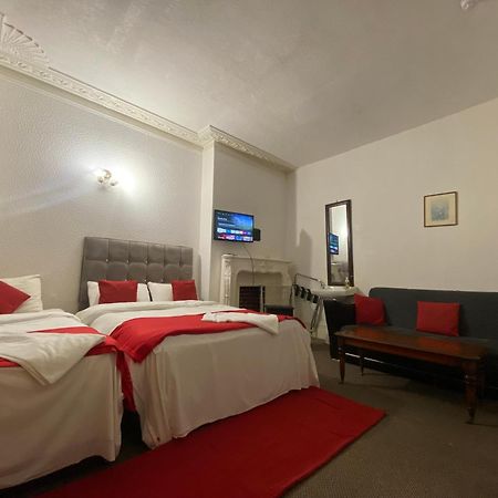 Saji Hotel Ilford Luaran gambar
