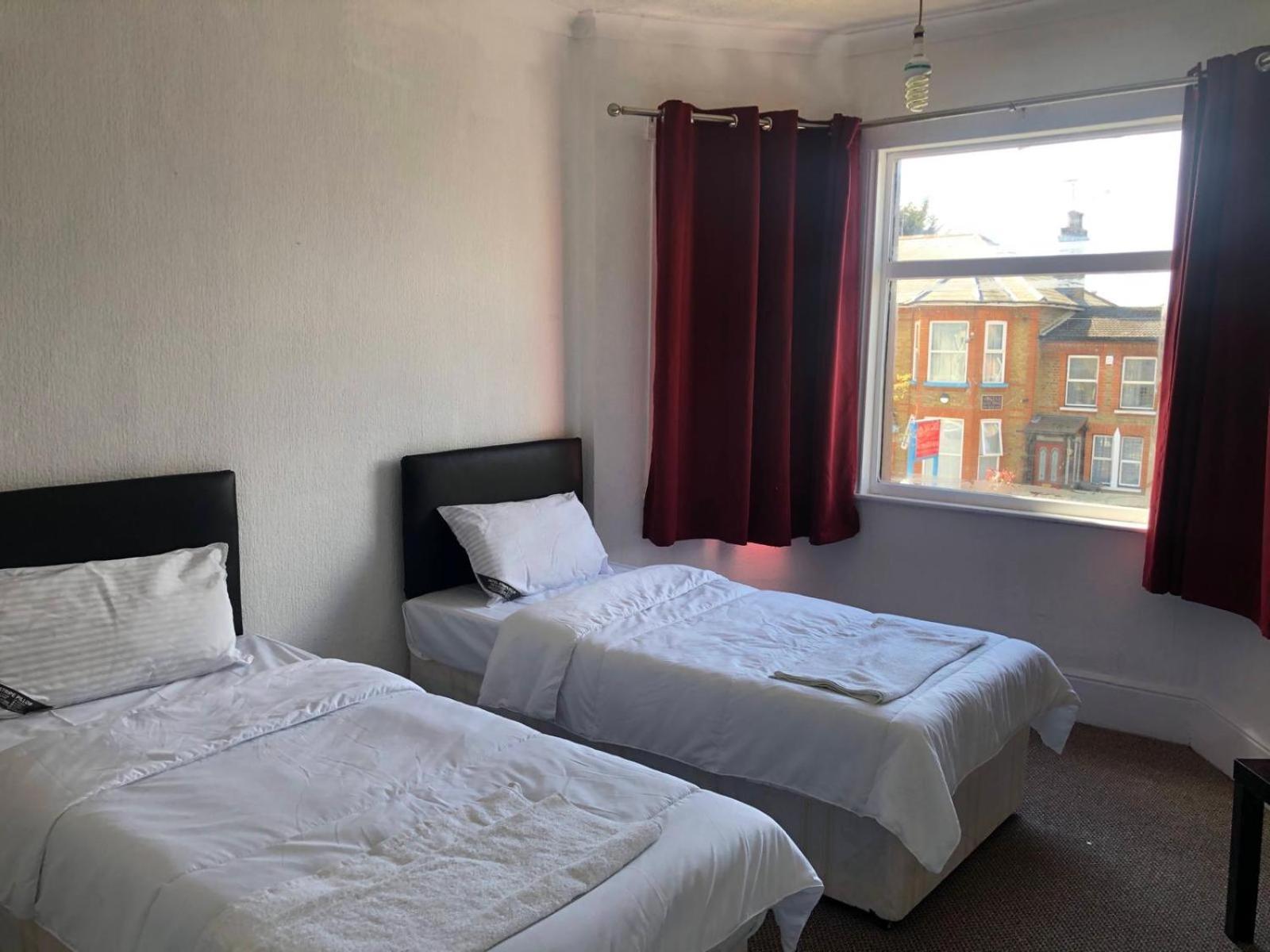 Saji Hotel Ilford Luaran gambar