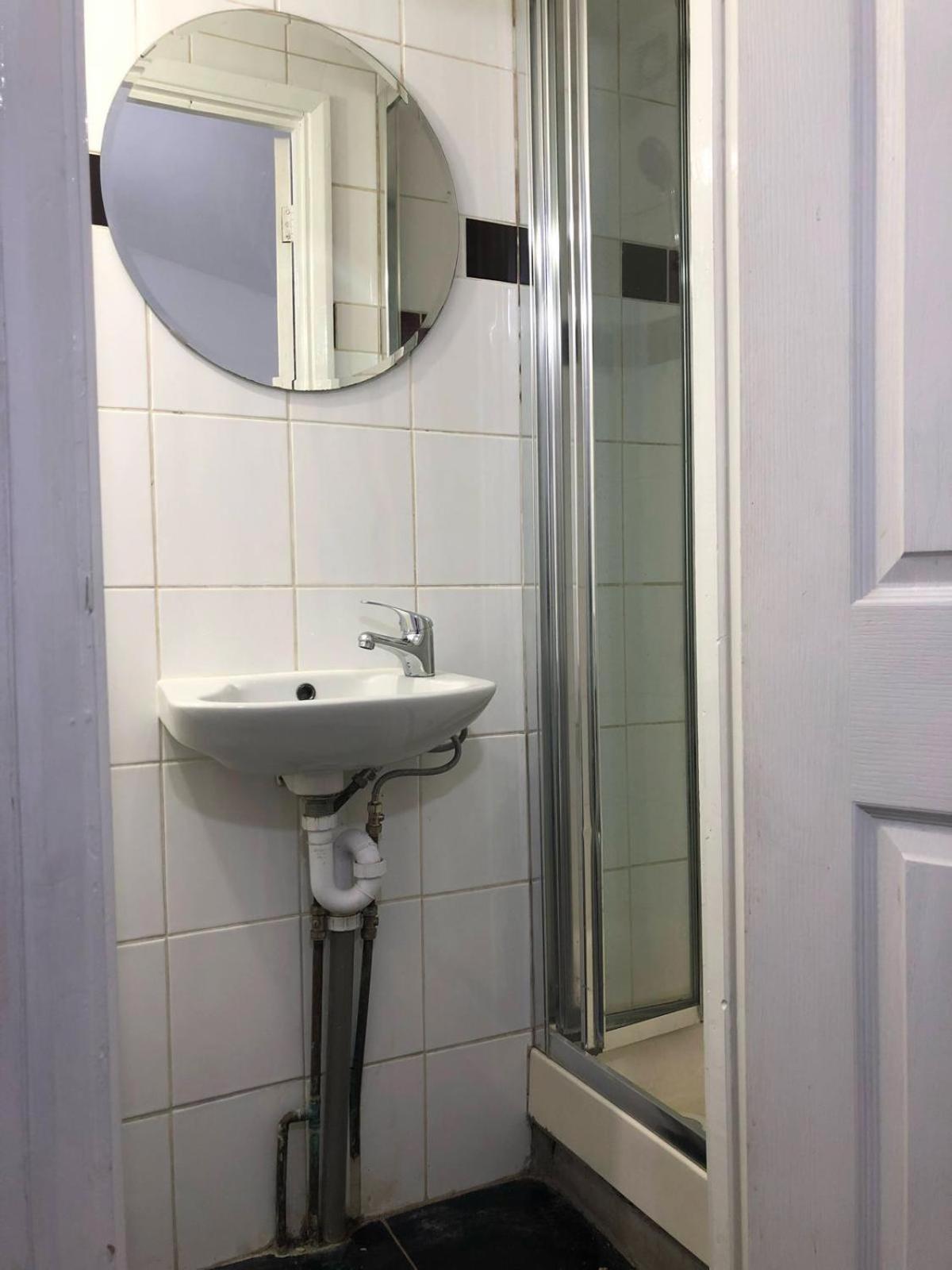 Saji Hotel Ilford Luaran gambar