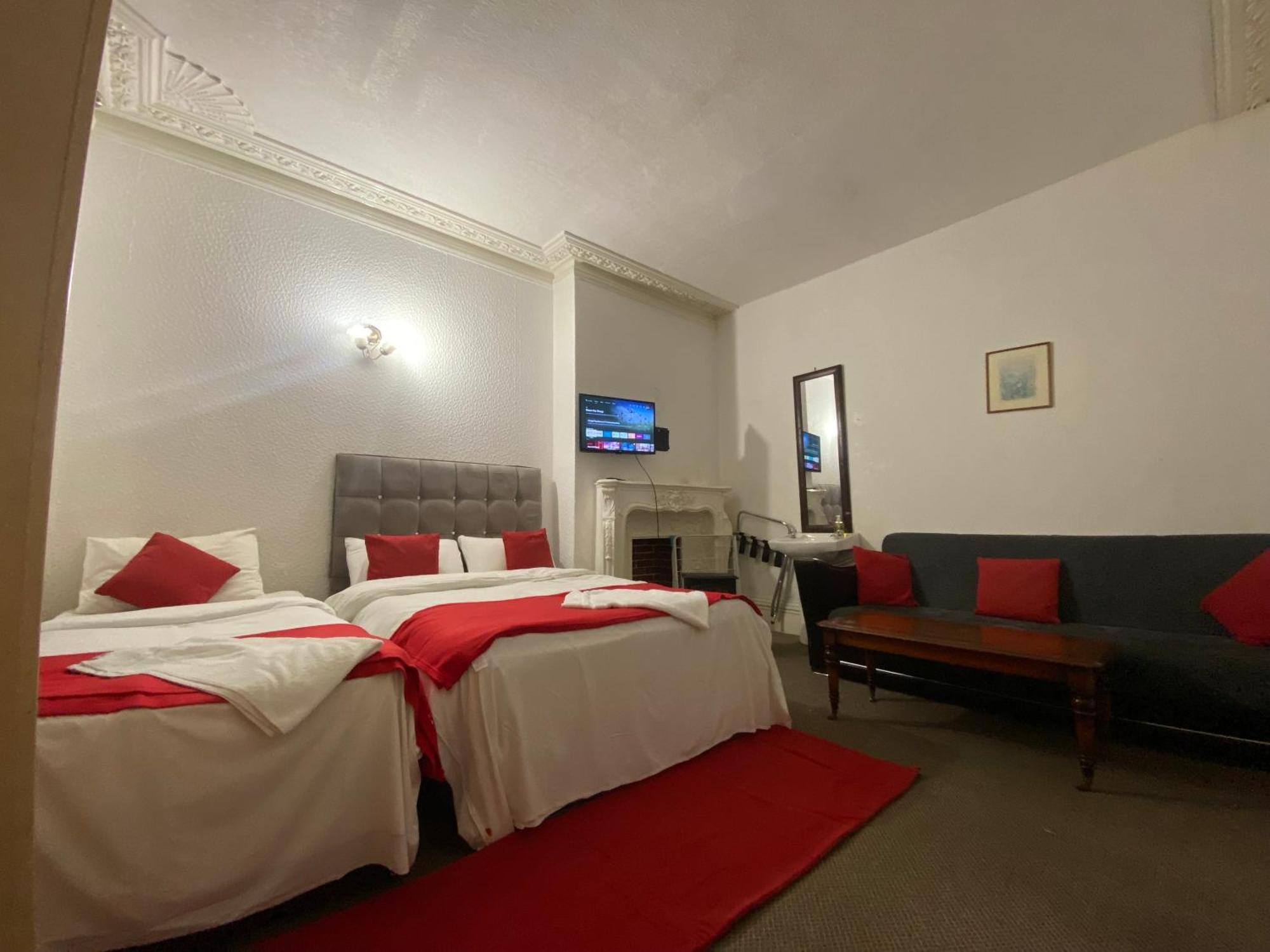 Saji Hotel Ilford Luaran gambar